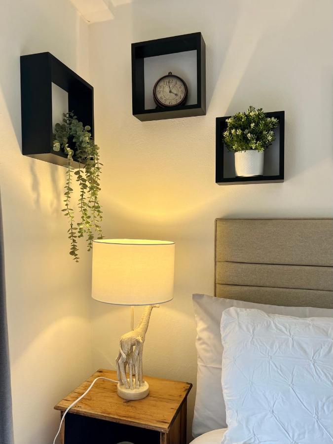 The Farthings, Romsey Apartment Luaran gambar